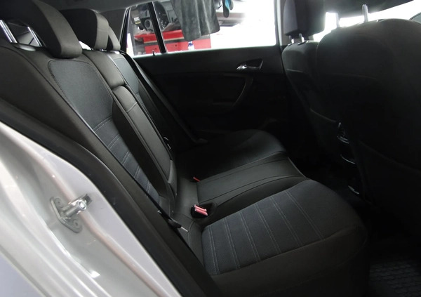 Opel Insignia cena 21900 przebieg: 193832, rok produkcji 2009 z Gniezno małe 631